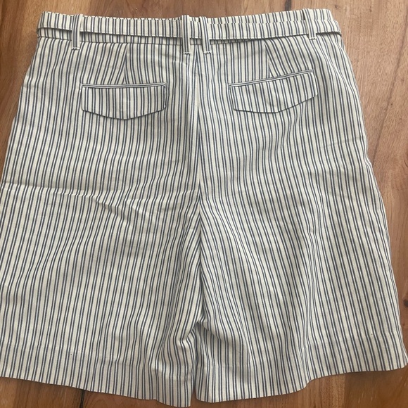 Seersucker jcrew shorts - Picture 6 of 9